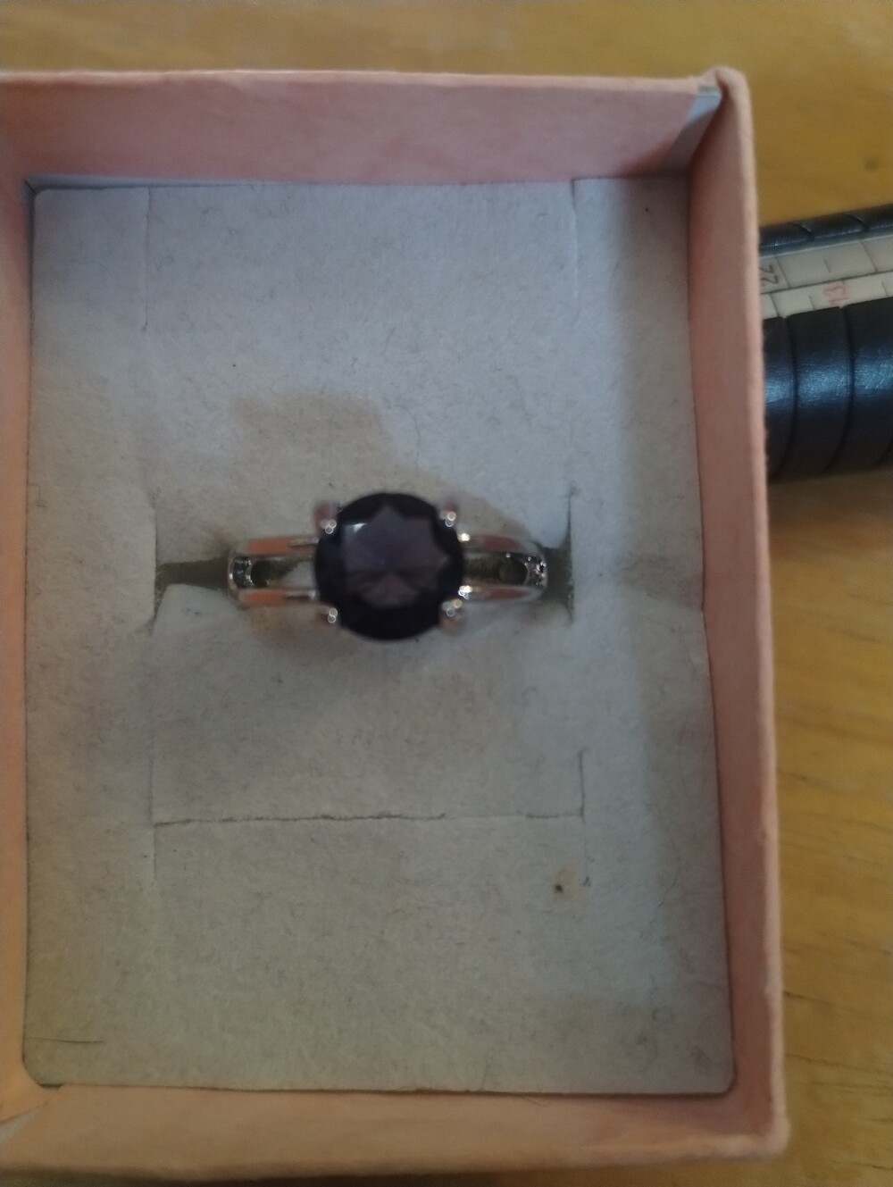 New Size 6.75 Purple Solitaire Fashion Ring Silver Tone Round Statement Ring